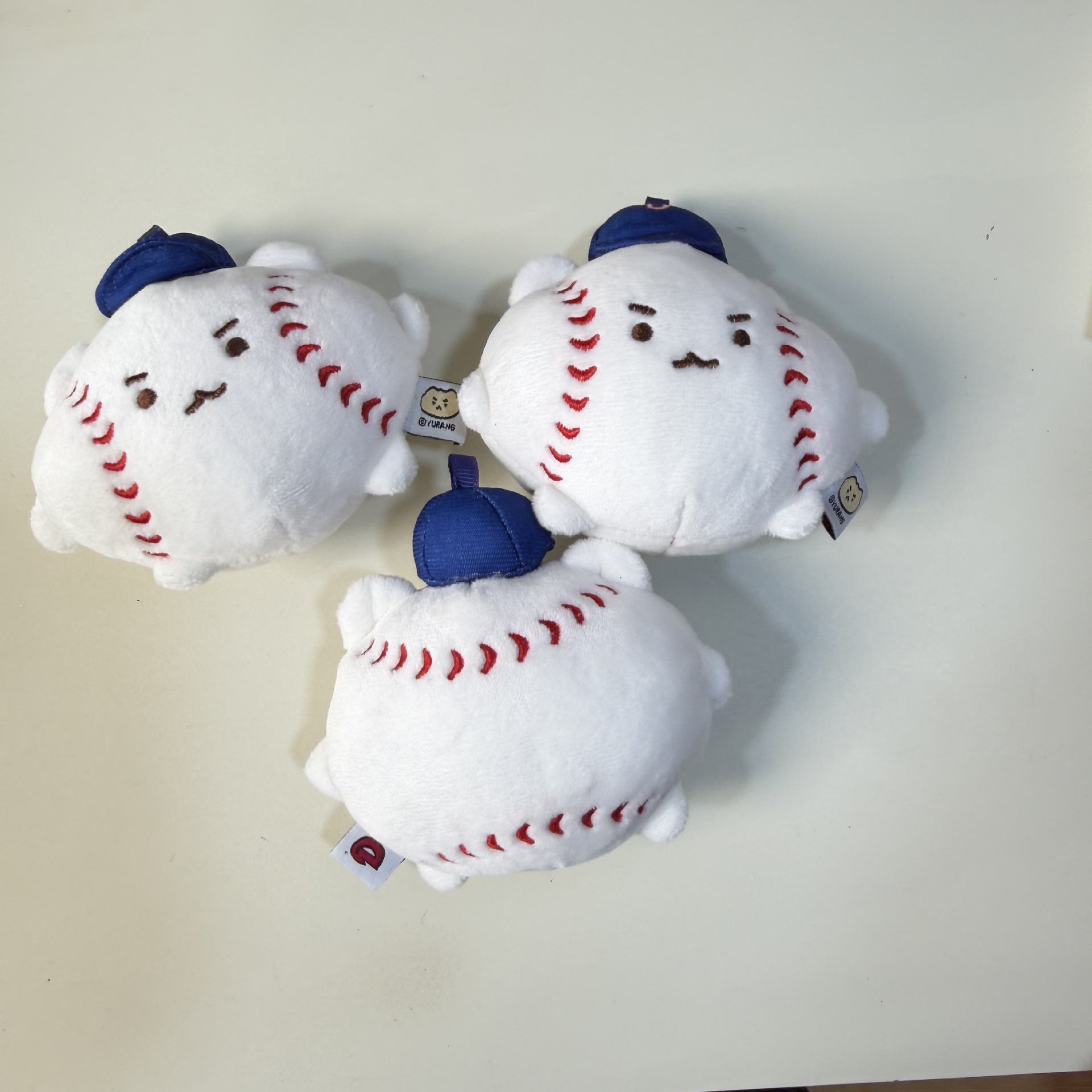 Kawaii Potato Bear Baseball Pl - đánh giá và giá Gaming Console Keychain